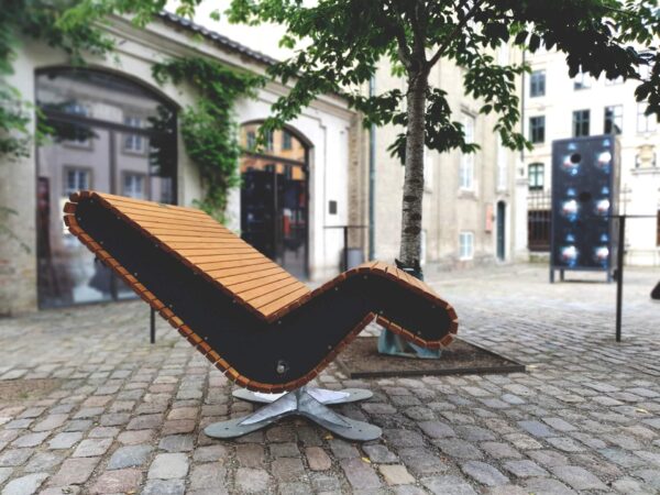 Outdoor bench outside Design Museum Denmark - social furniture, that builds natural relations
